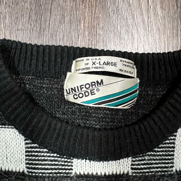 Vintage Sweater  - Picture 3 of 6